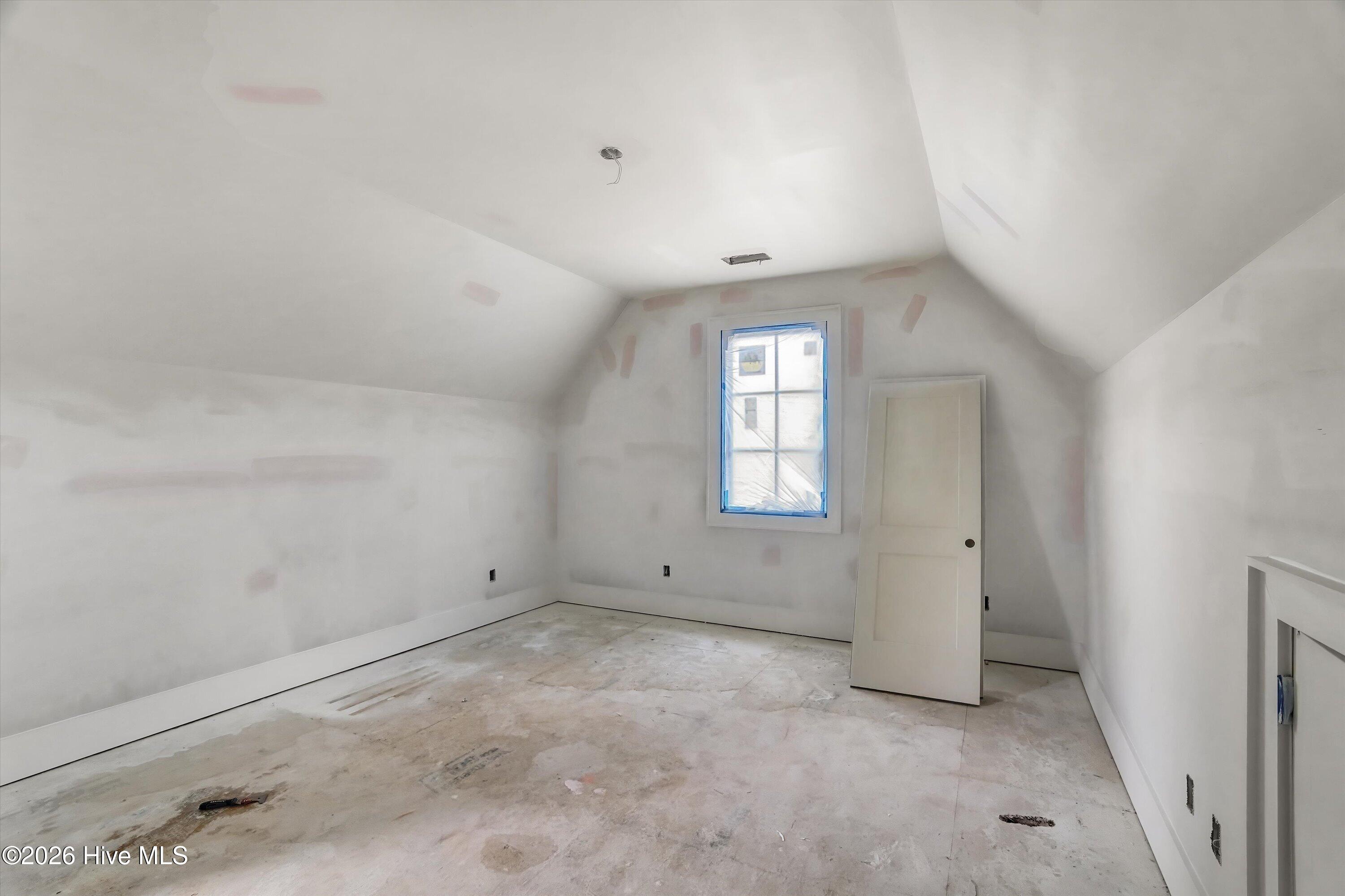 3104 Carillon Way
