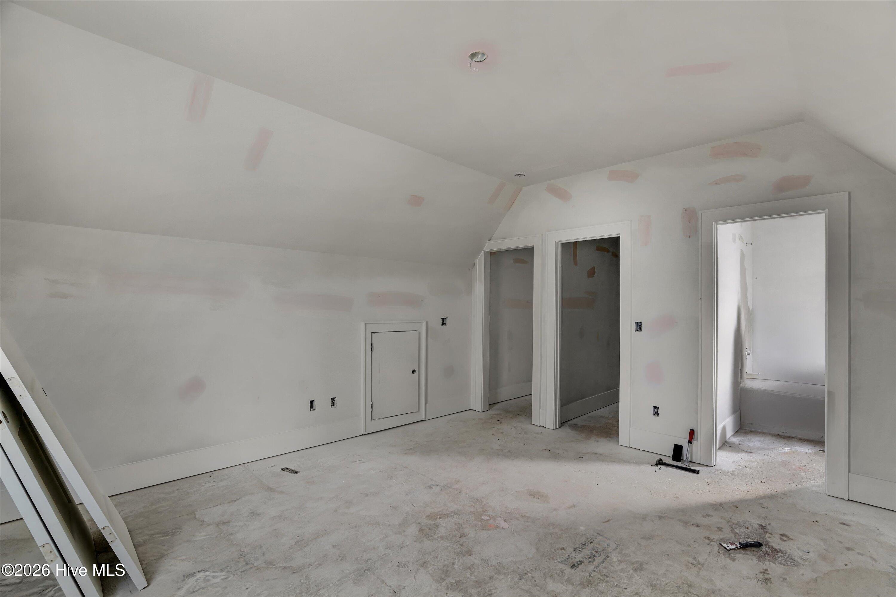 3104 Carillon Way