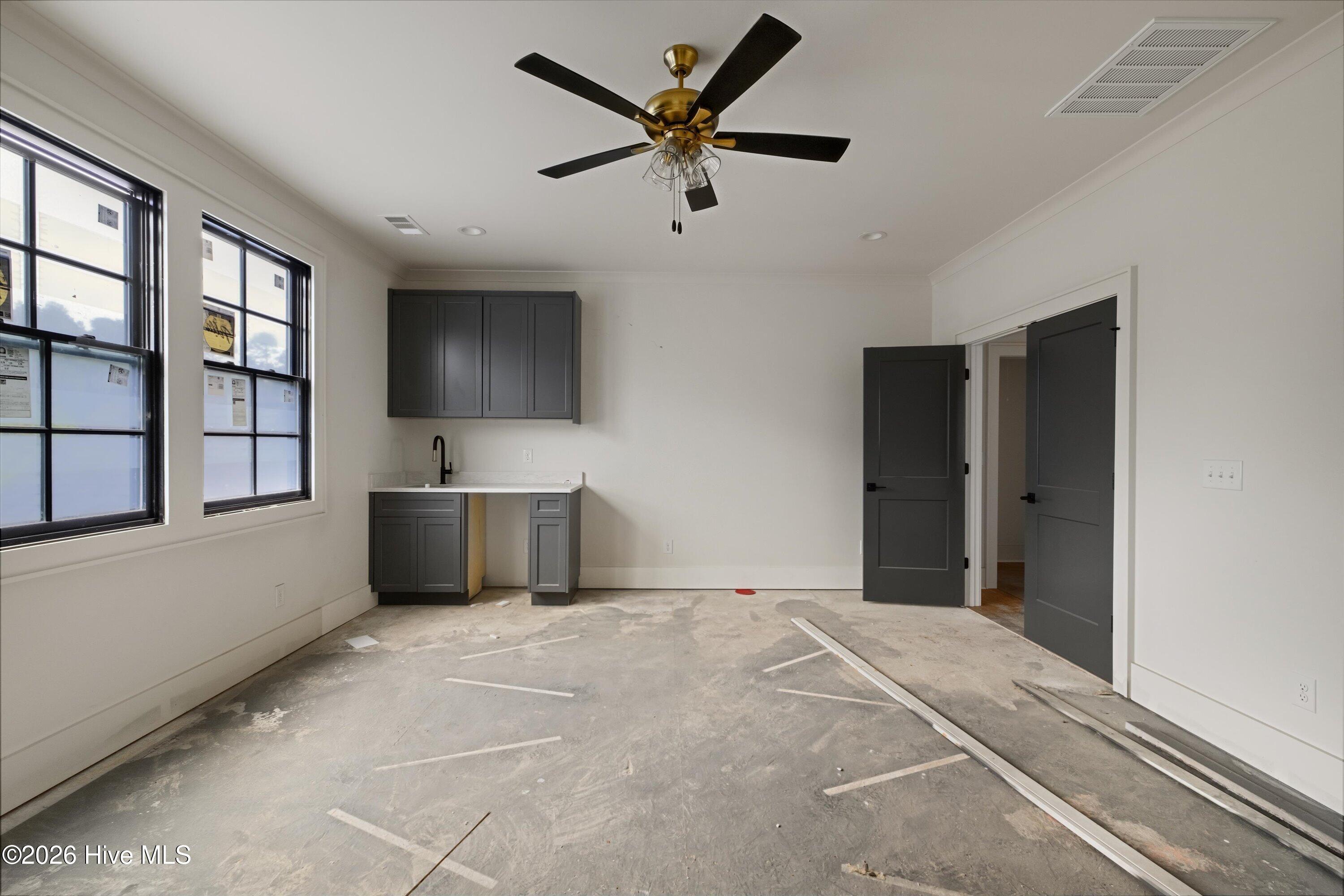 3104 Carillon Way
