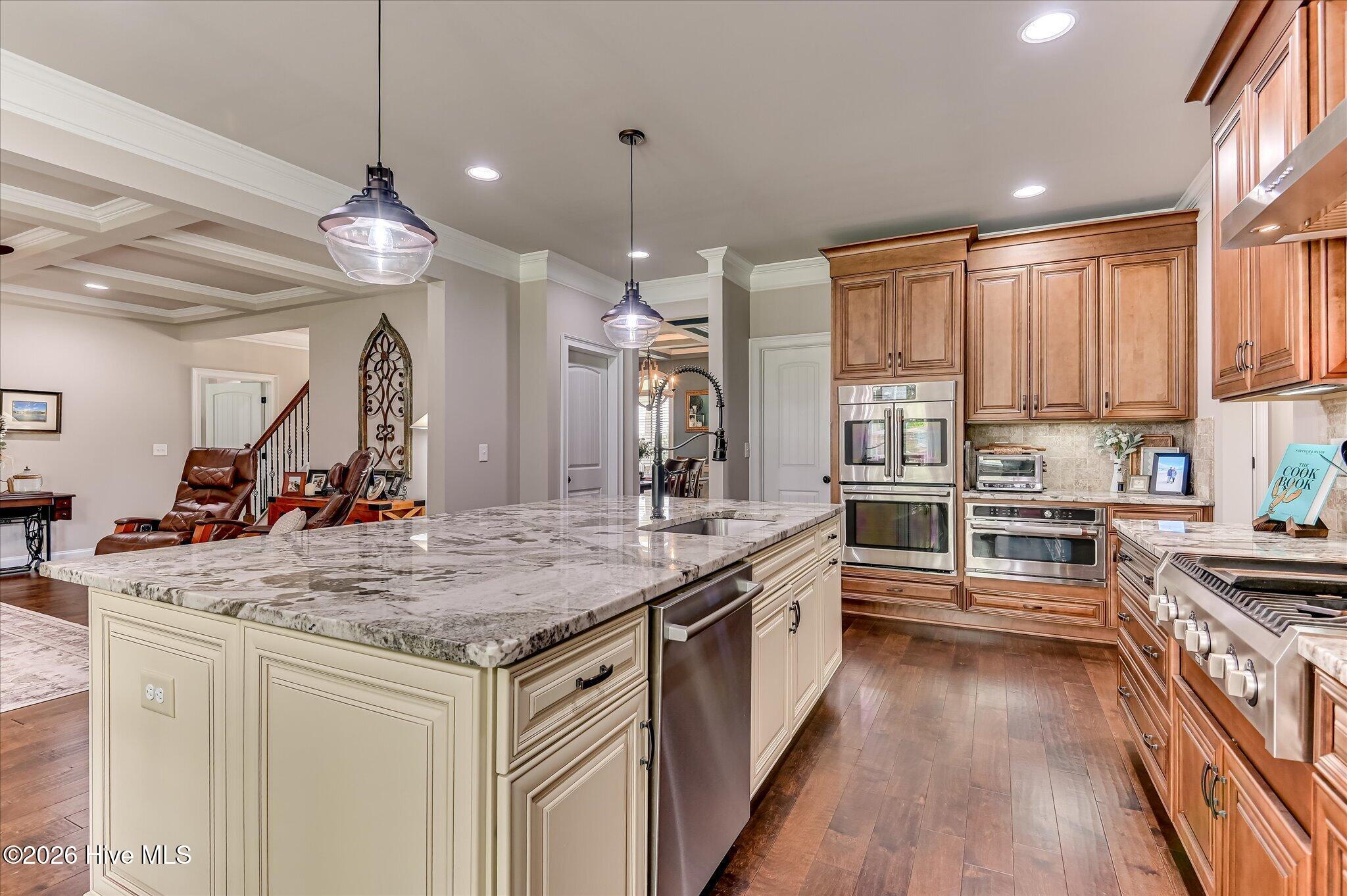 629 Emerald Crossing