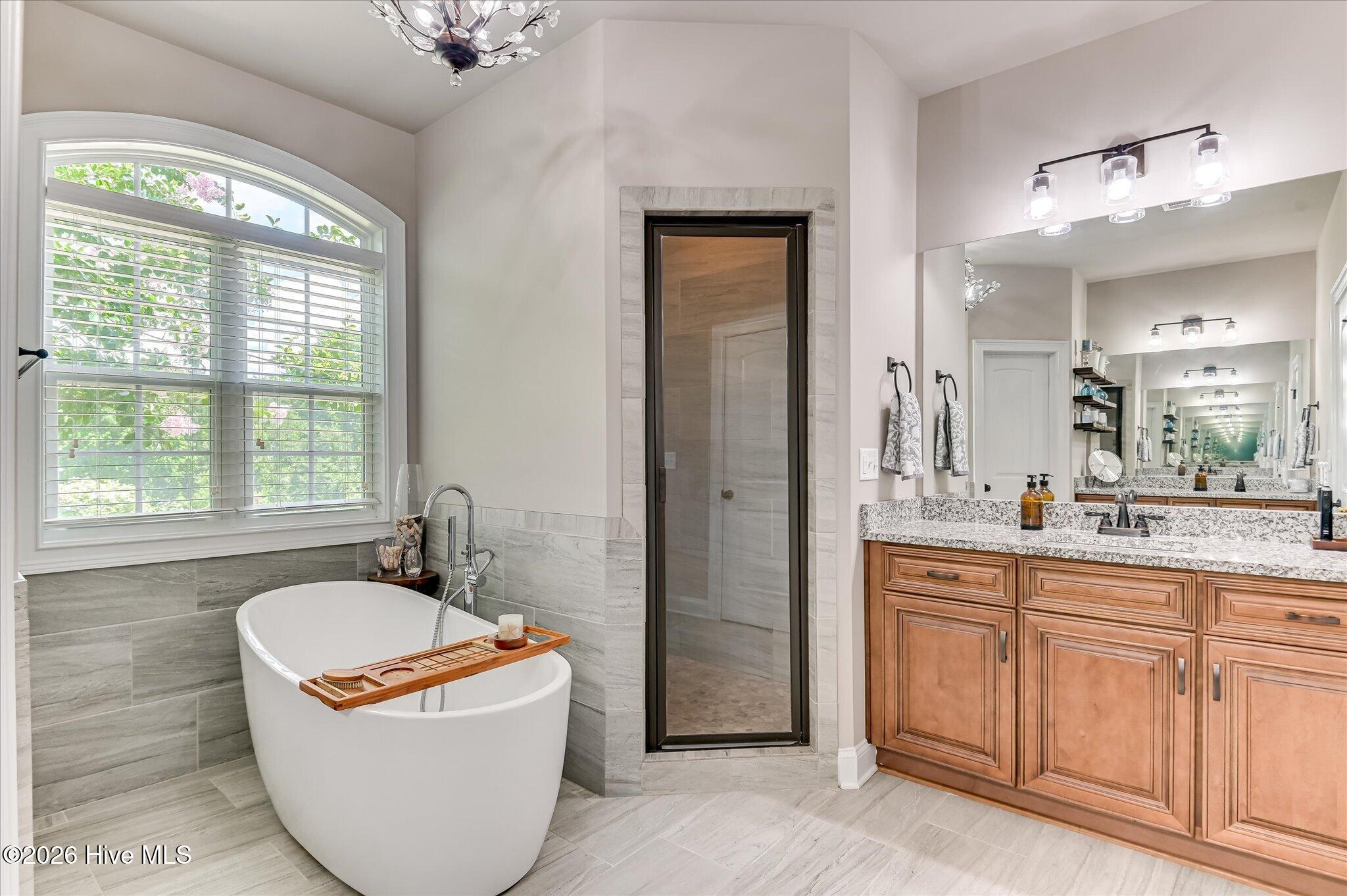629 Emerald Crossing