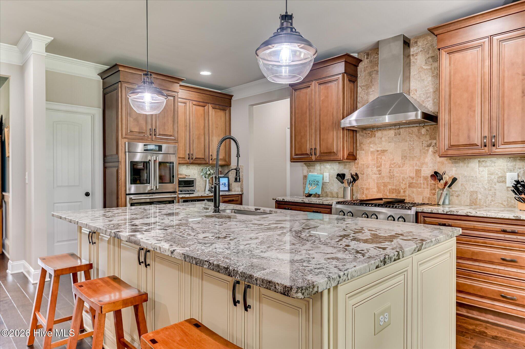 629 Emerald Crossing