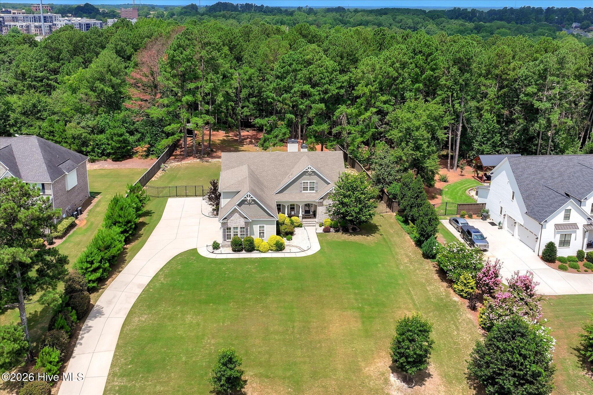 629 Emerald Crossing