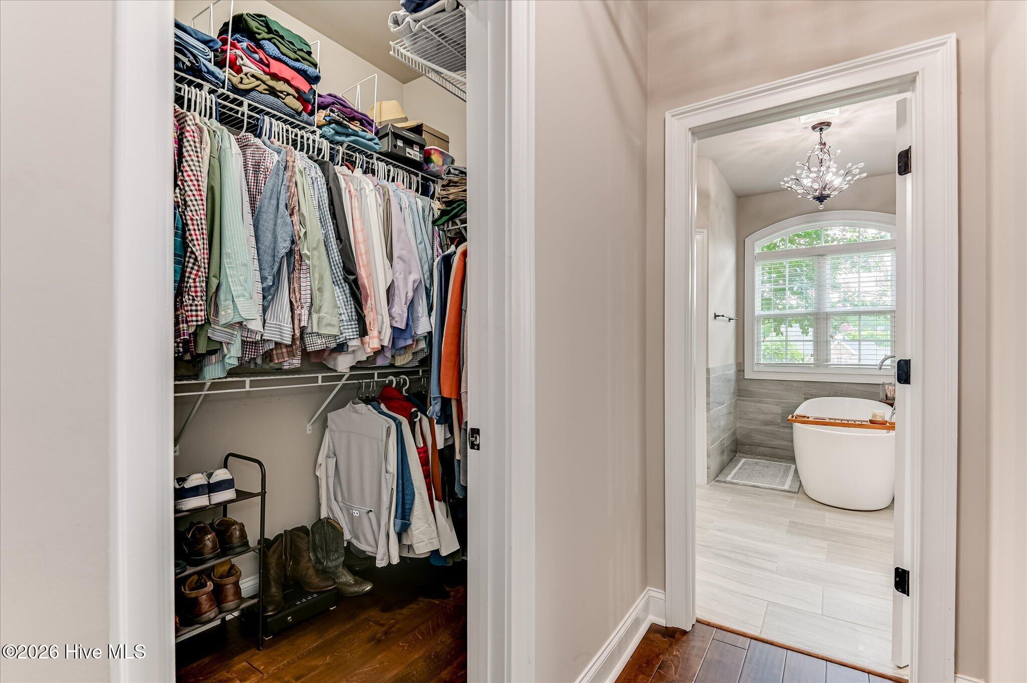 629 Emerald Crossing