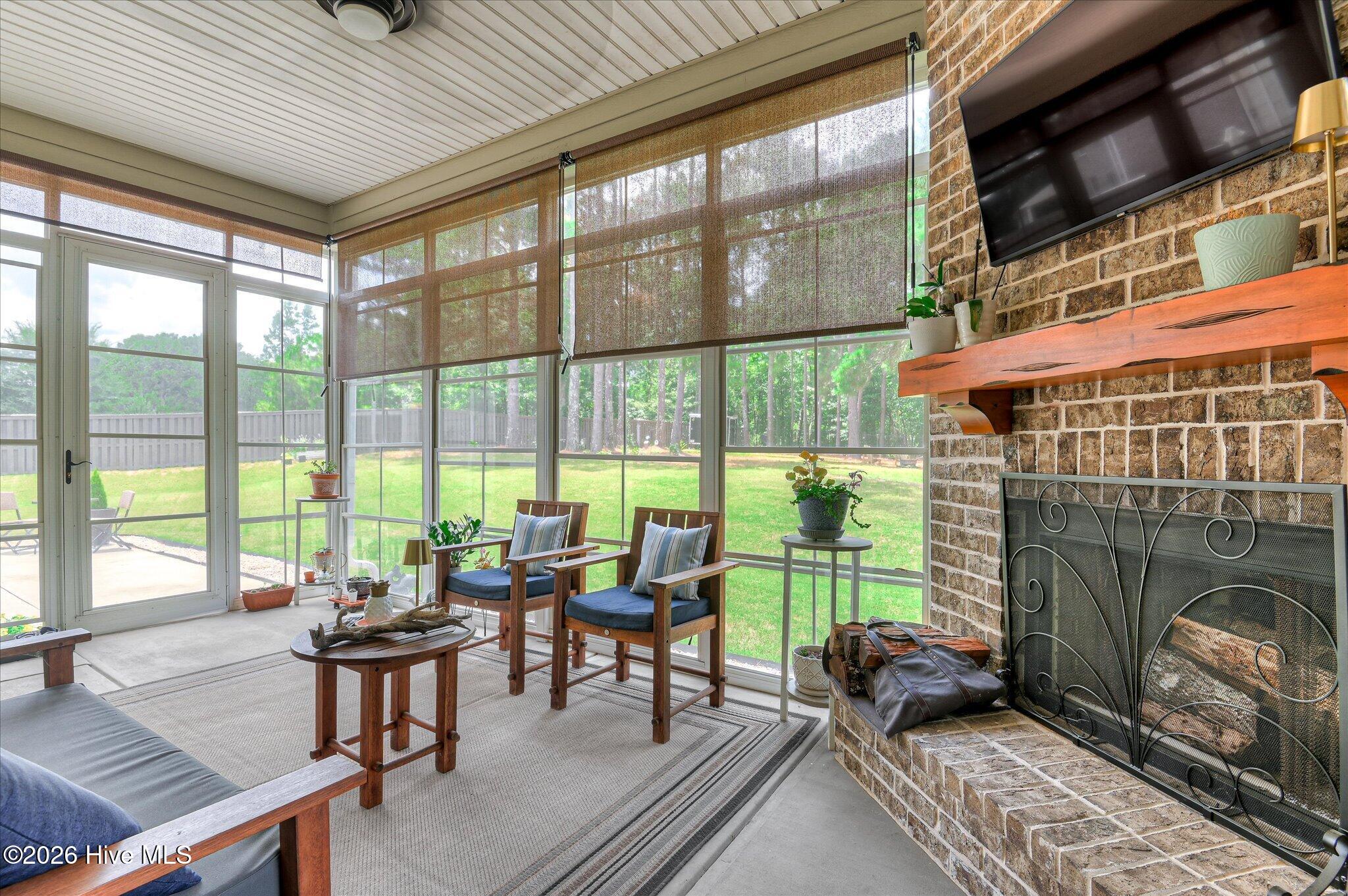 629 Emerald Crossing