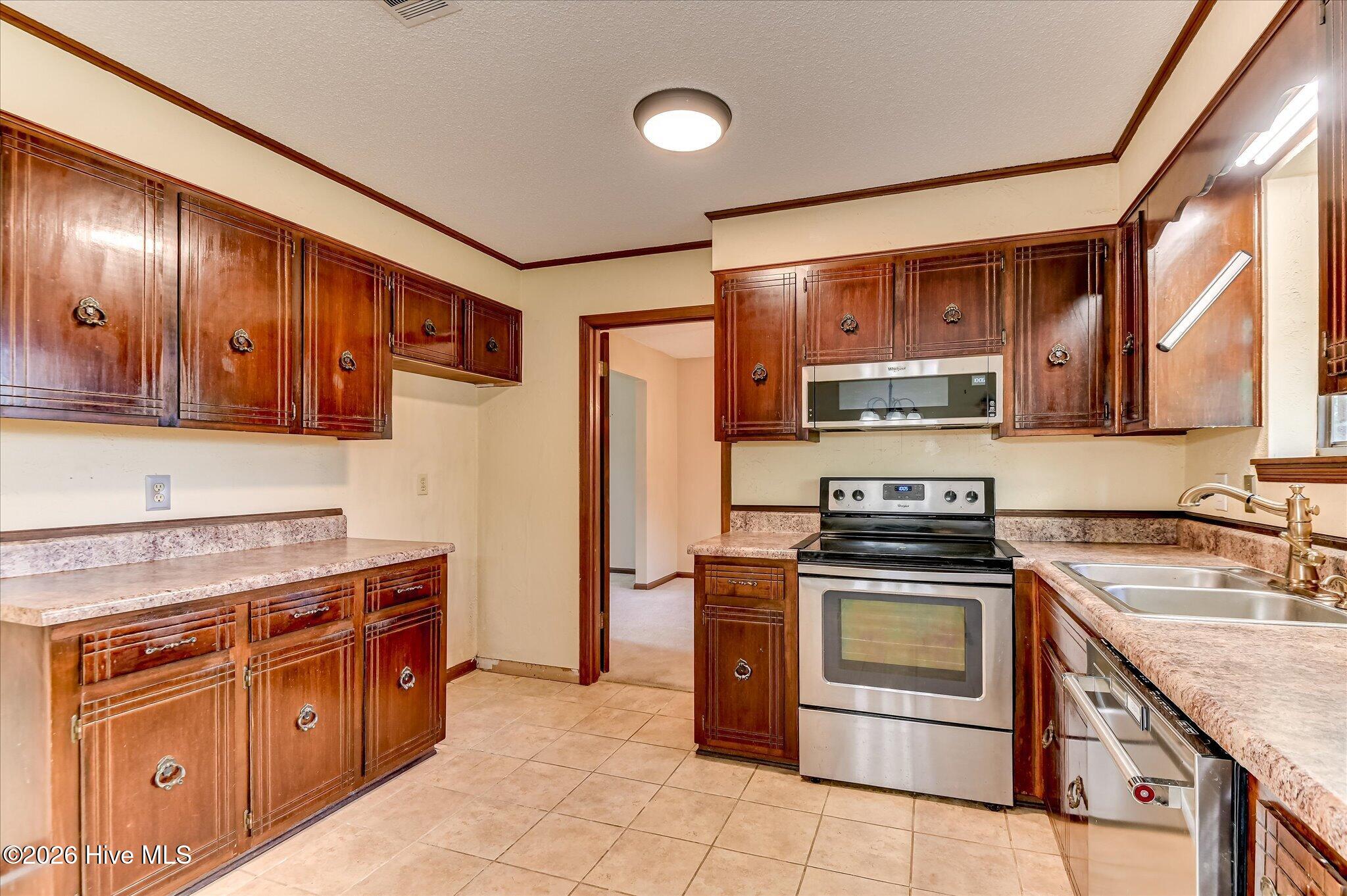 4341 Holiday Terrace