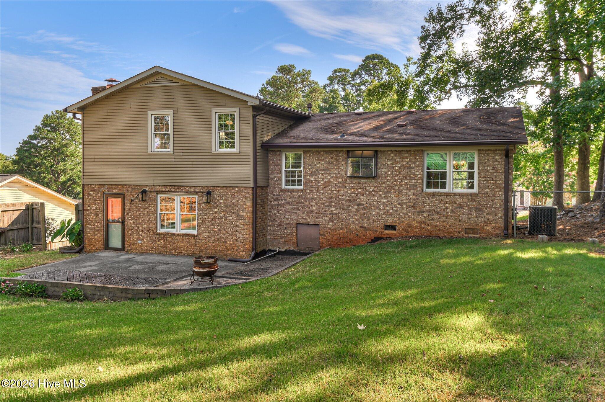 4341 Holiday Terrace