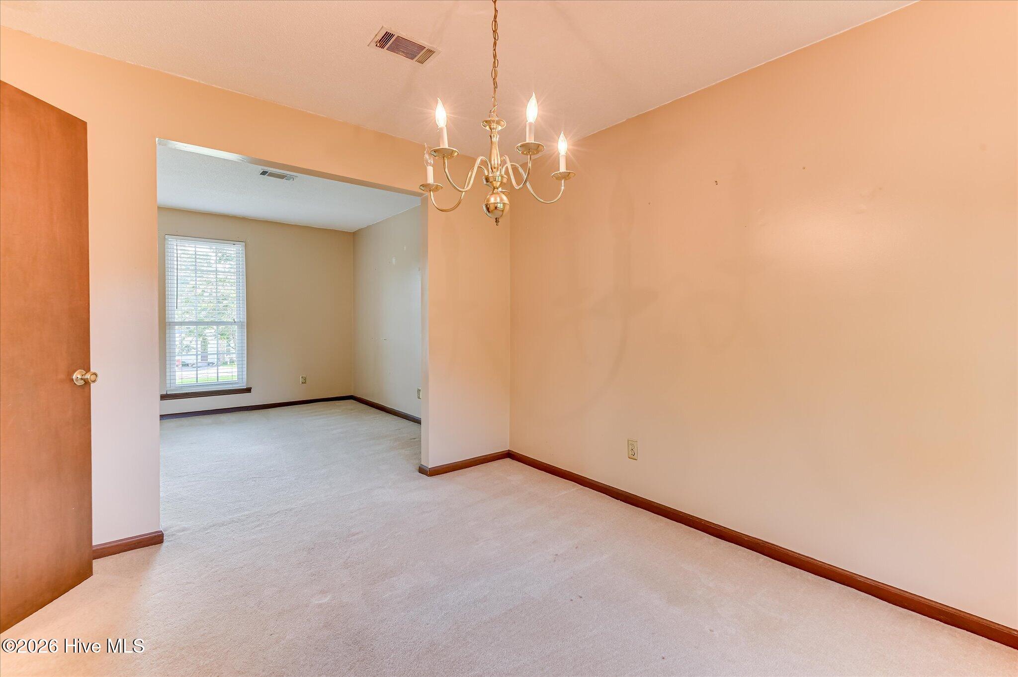 4341 Holiday Terrace