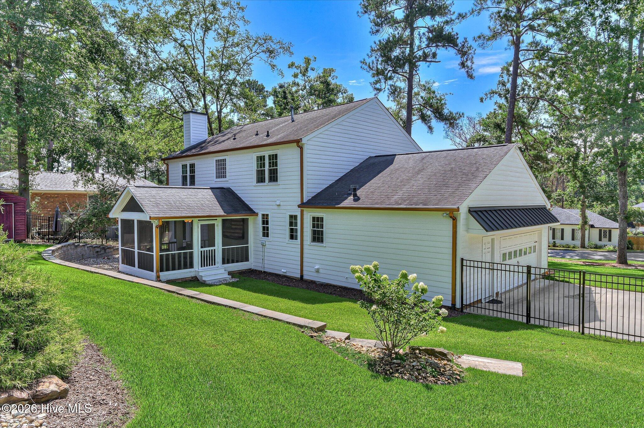3413 Kerry Place