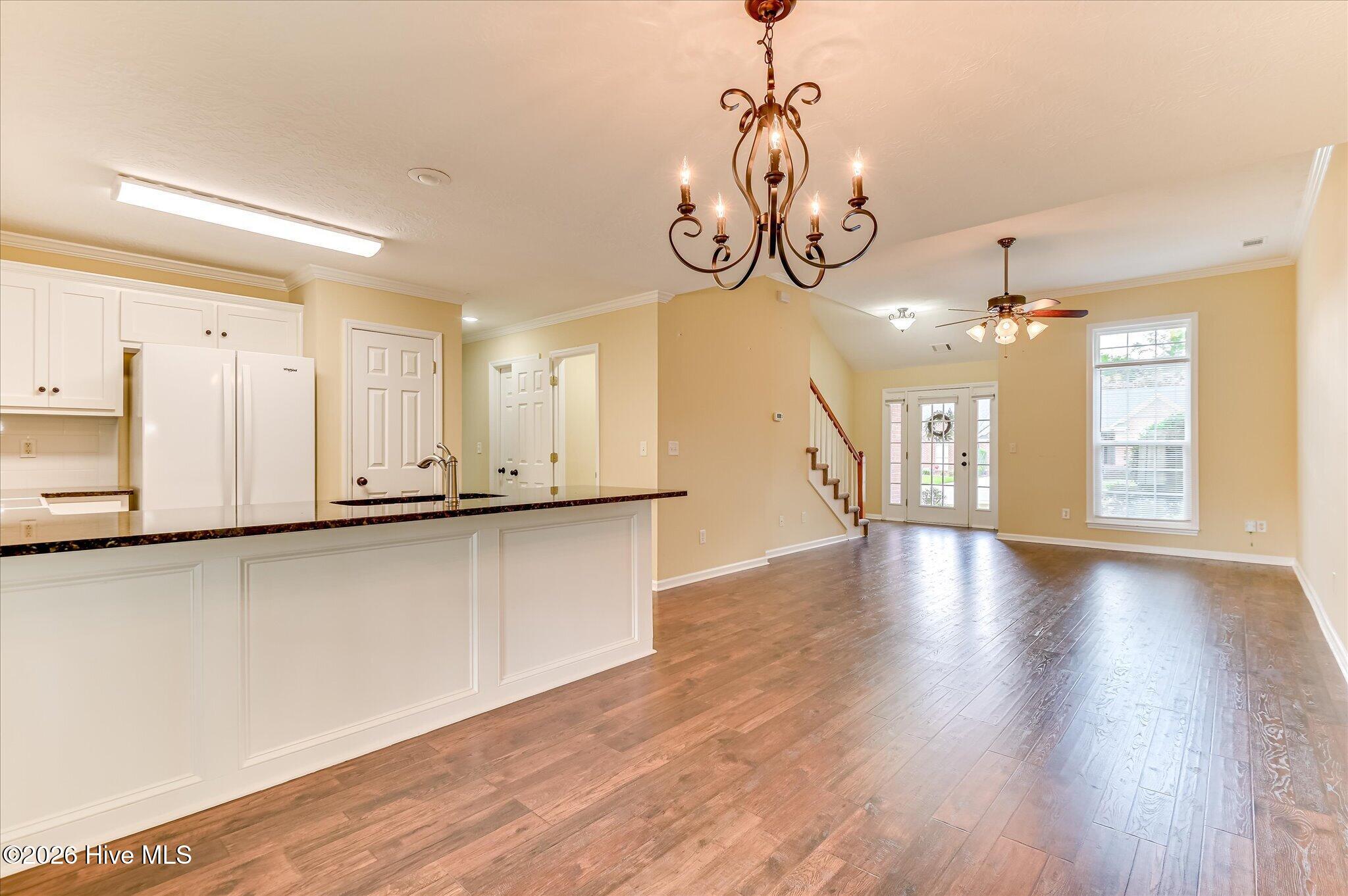 175 Village Parkway