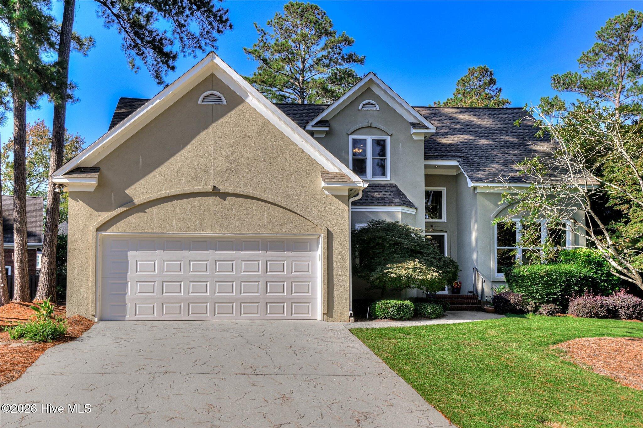 670 Glen Abbey Drive