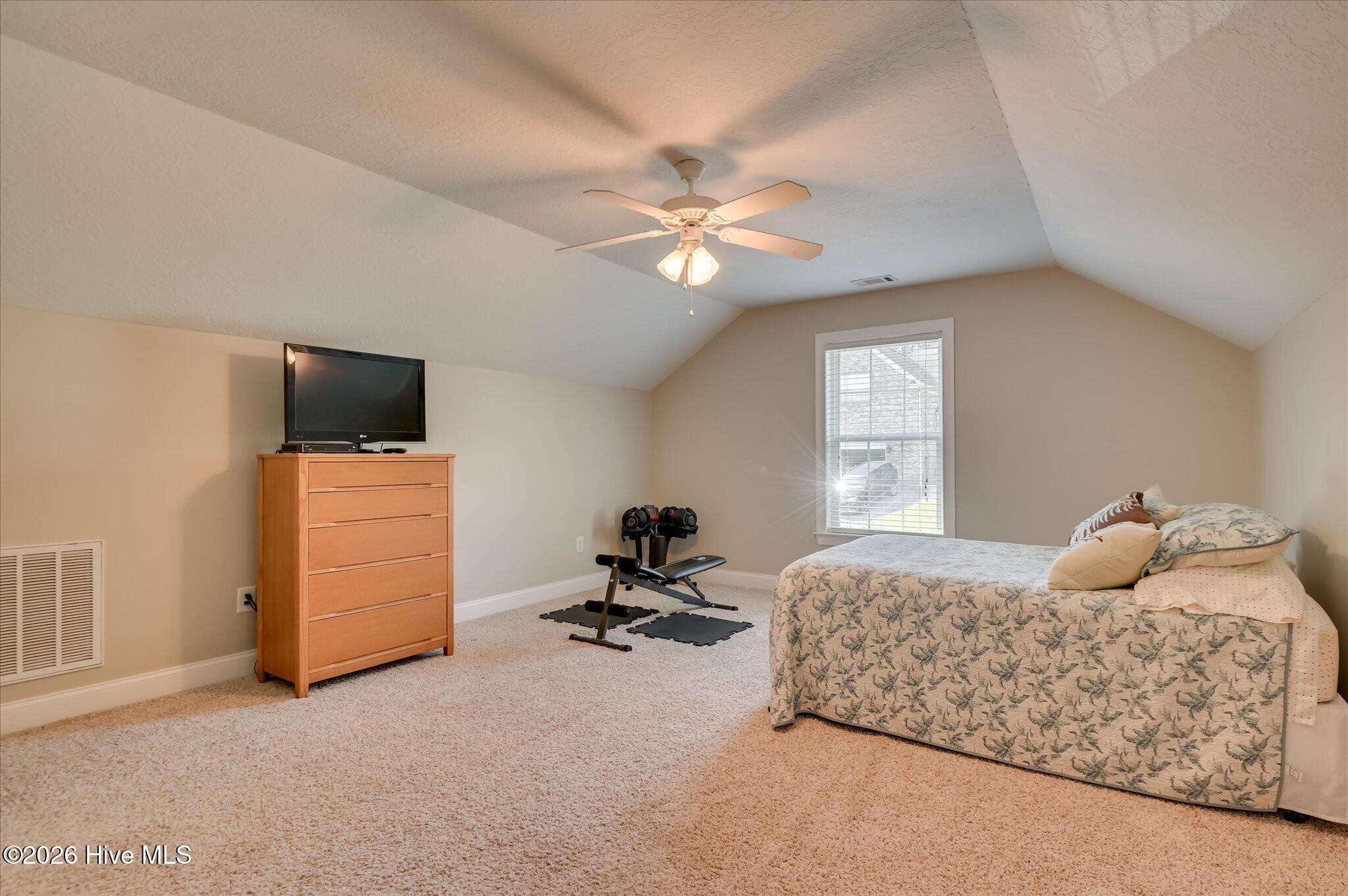 803 Leslie Court