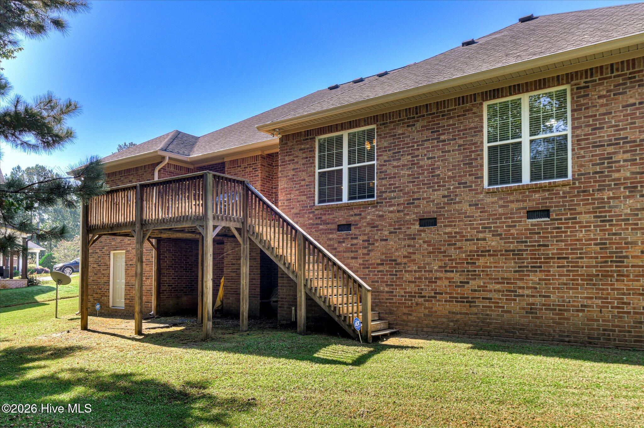 803 Leslie Court