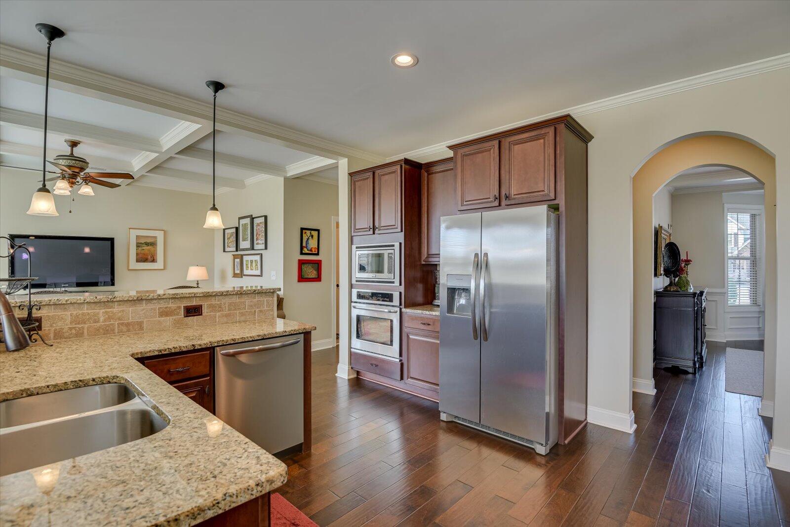 144 RIVER CLUB Lane