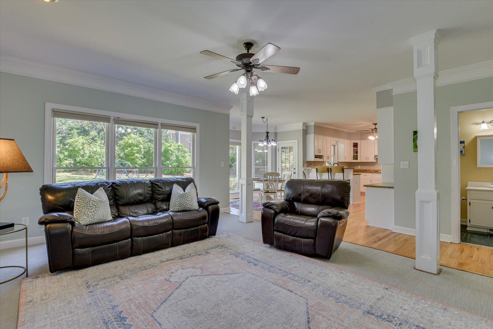 607 SPRING CREEK Lane