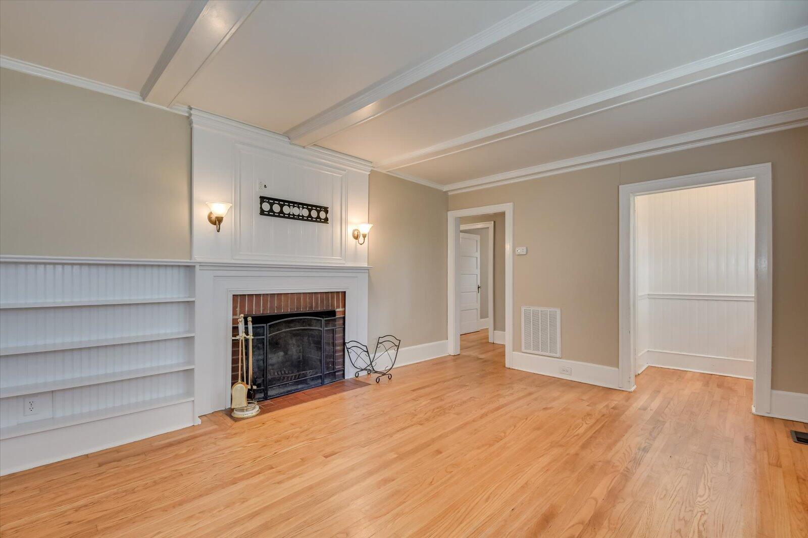 2311 WOODBINE Road
