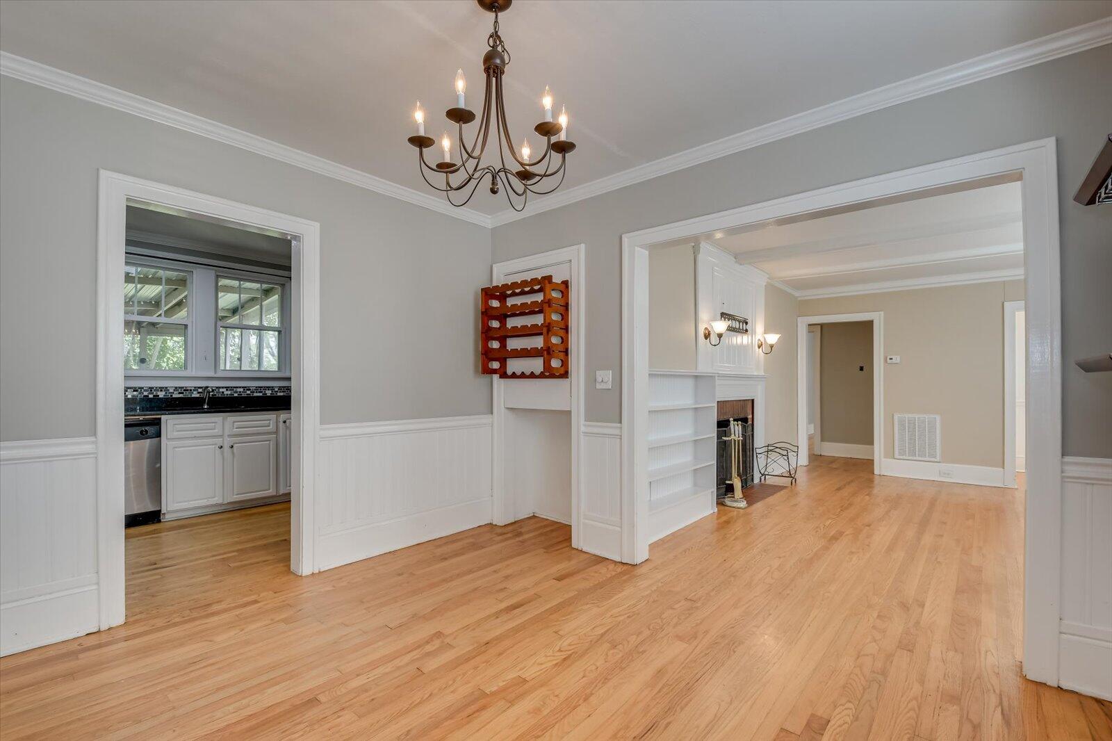 2311 WOODBINE Road