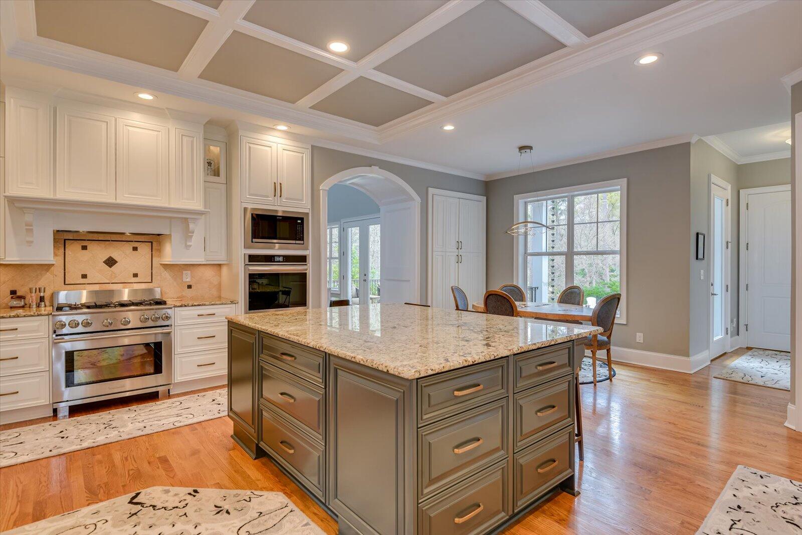 1408 PALMADEO Court