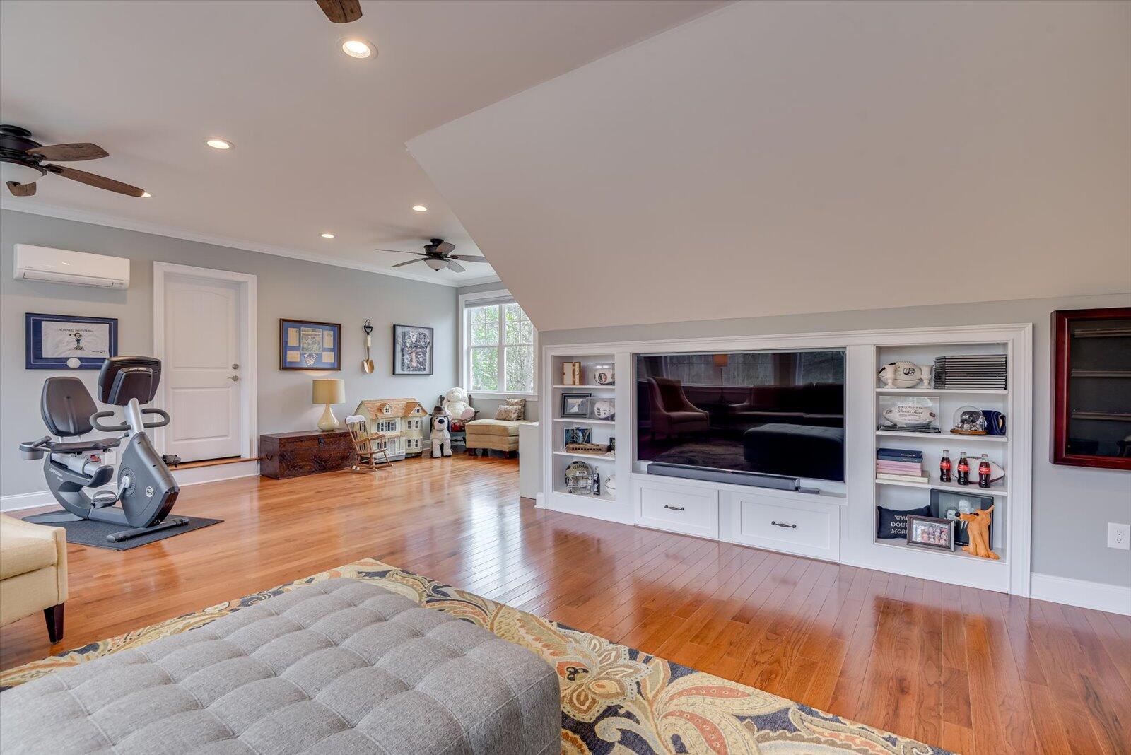 1408 PALMADEO Court