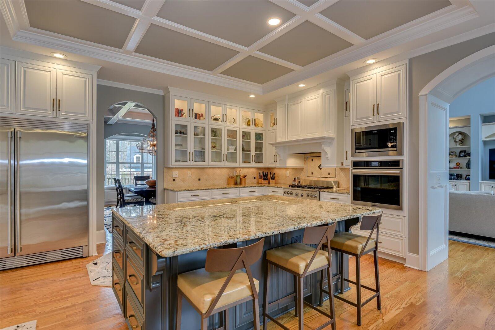 1408 PALMADEO Court