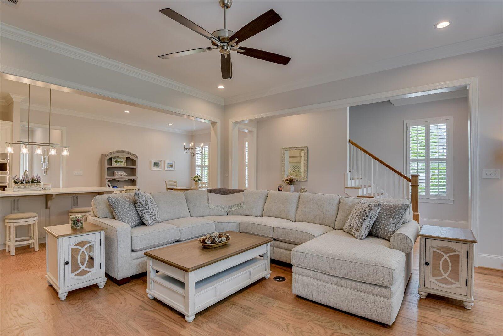 2096 EGRET Circle