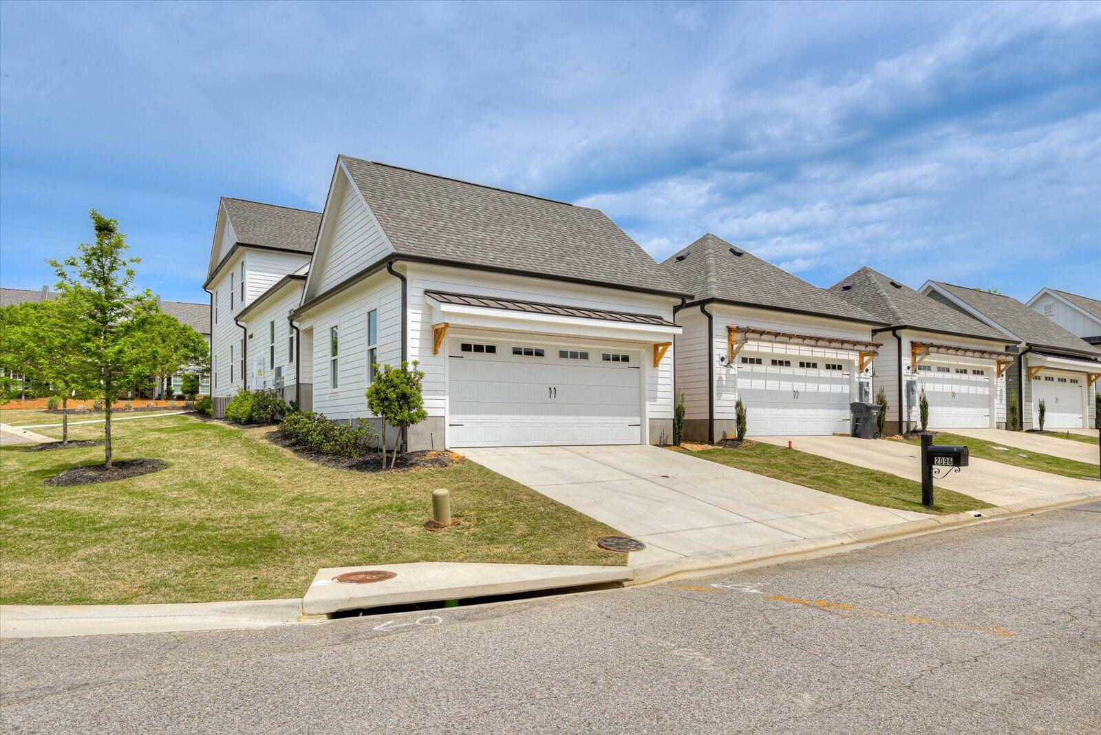 2096 EGRET Circle