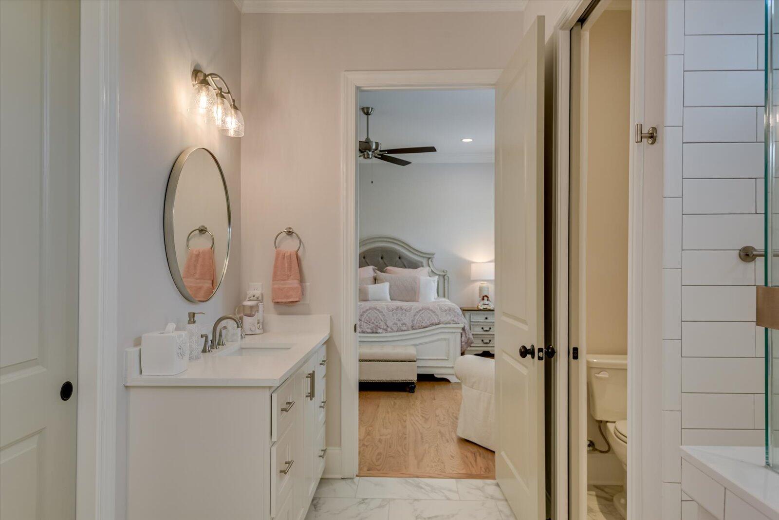 2096 EGRET Circle