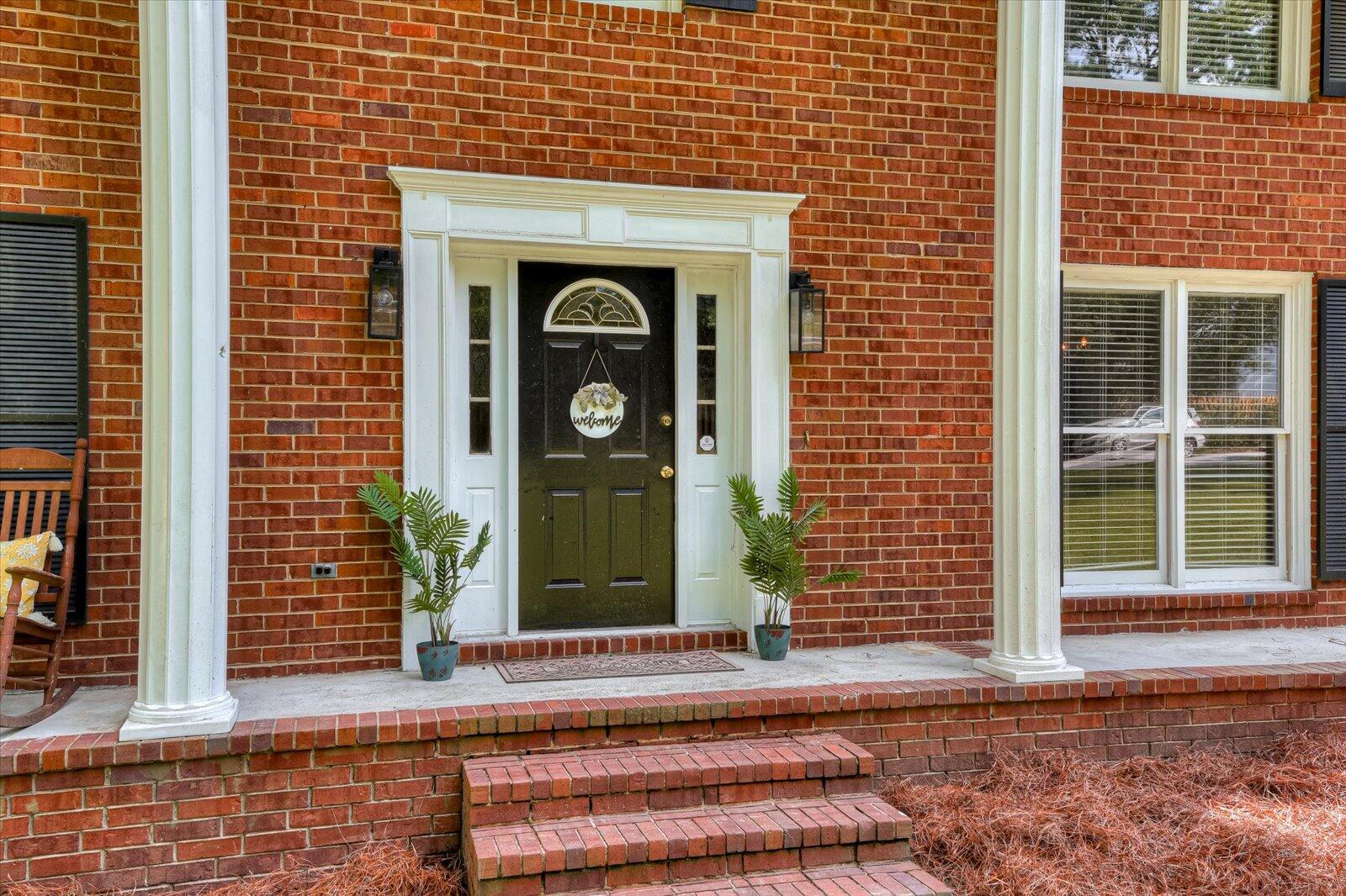 168 SPRINGLAKES Drive