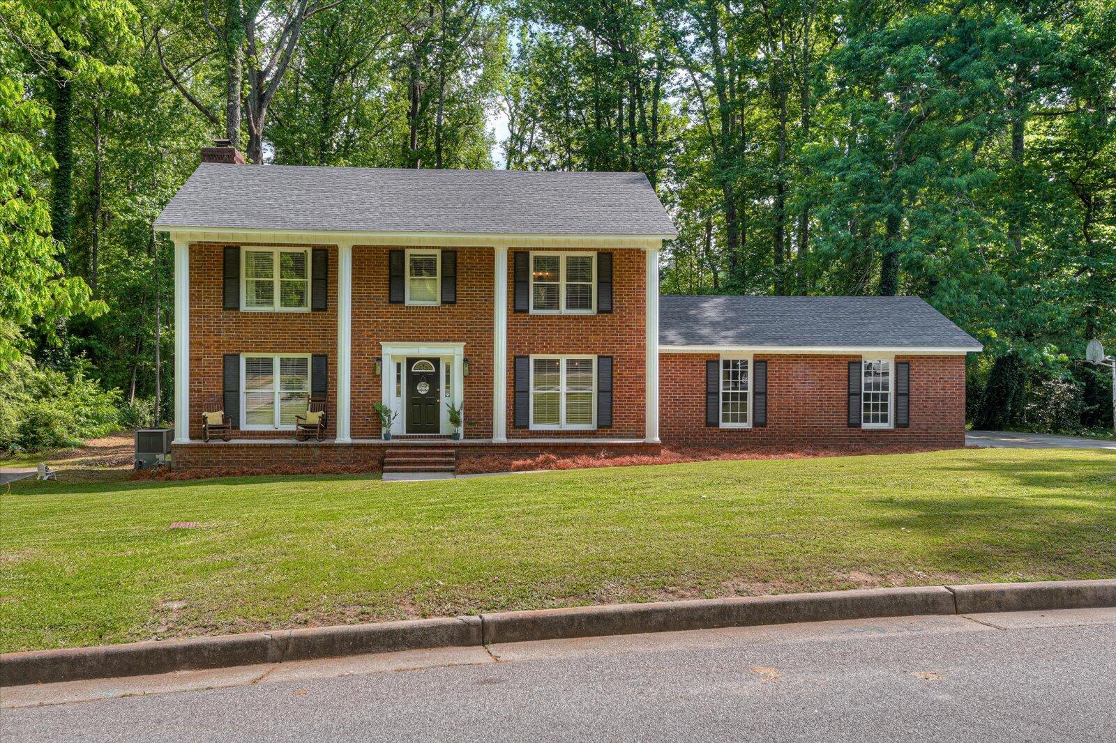 168 SPRINGLAKES Drive