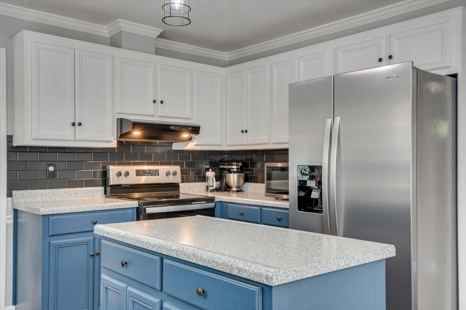 4581 PINTAIL Court
