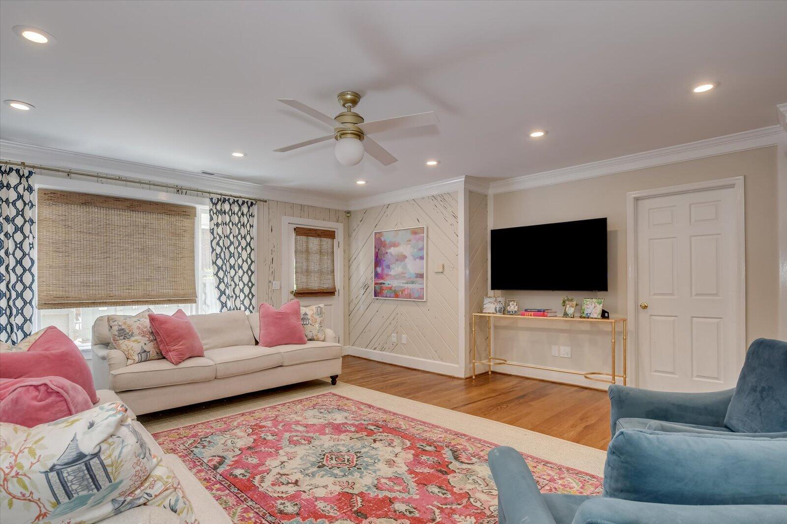 437 SCOTTS Way