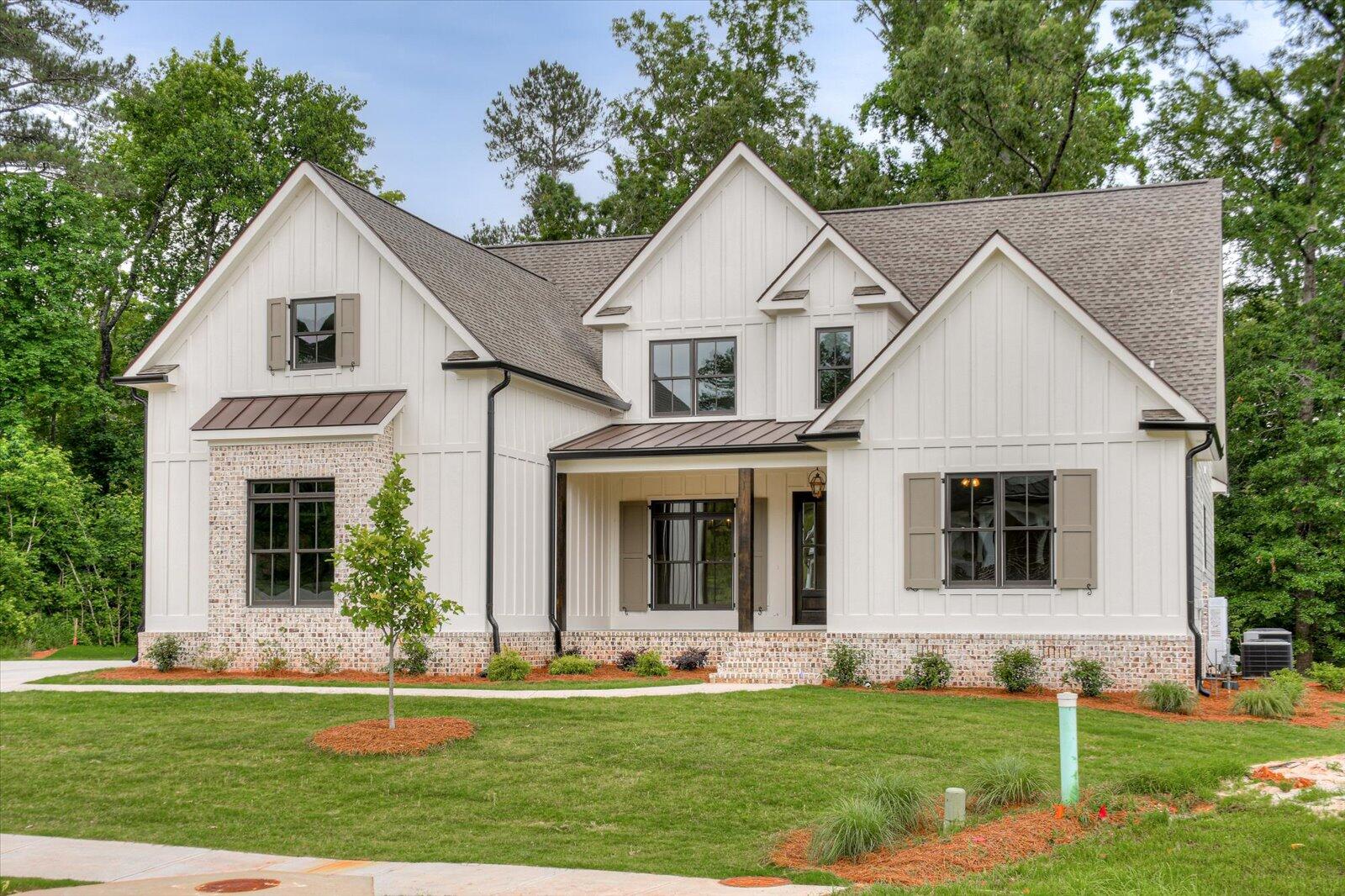 3107 CARILLON Way