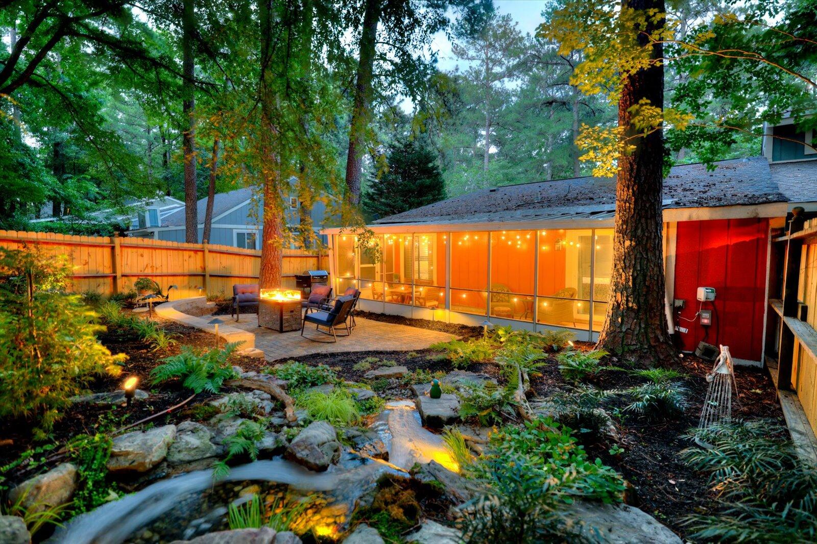 419 FOREST HILLS Drive