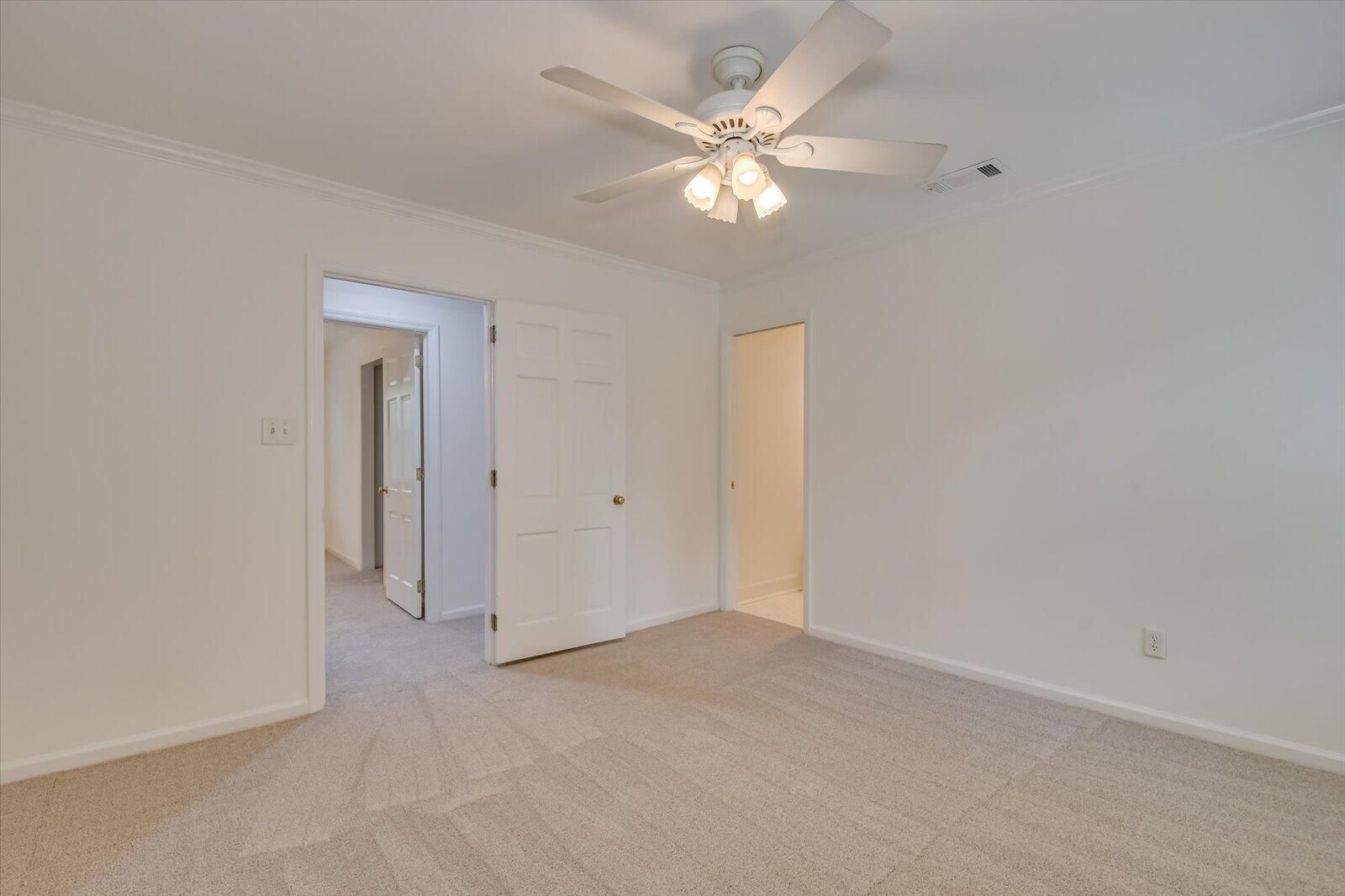 3005 LAKE FOREST Drive