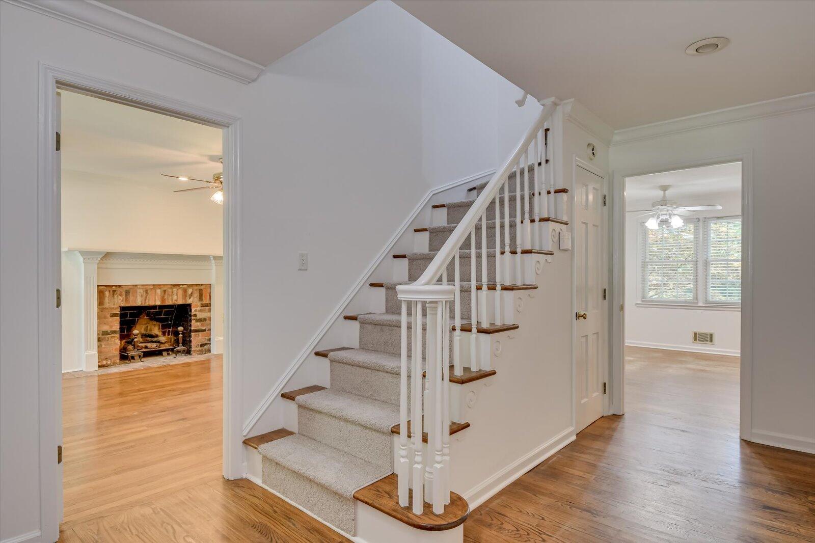 3005 LAKE FOREST Drive