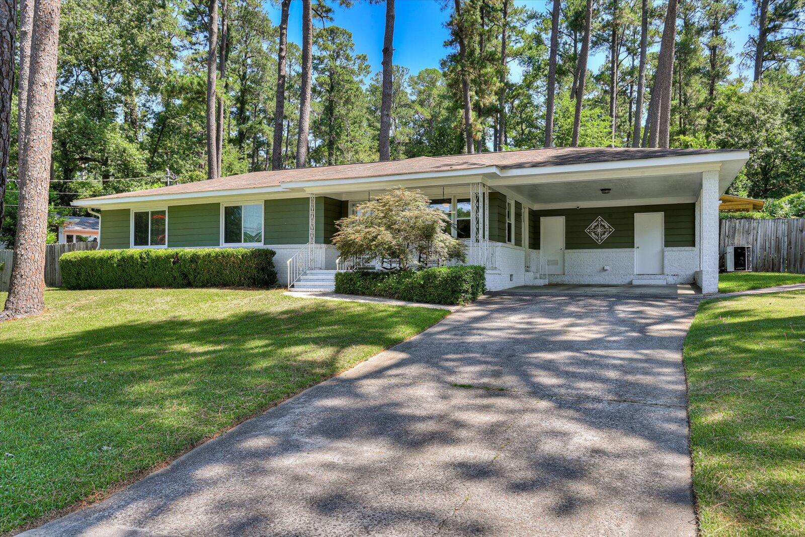 2407 W VINELAND Road