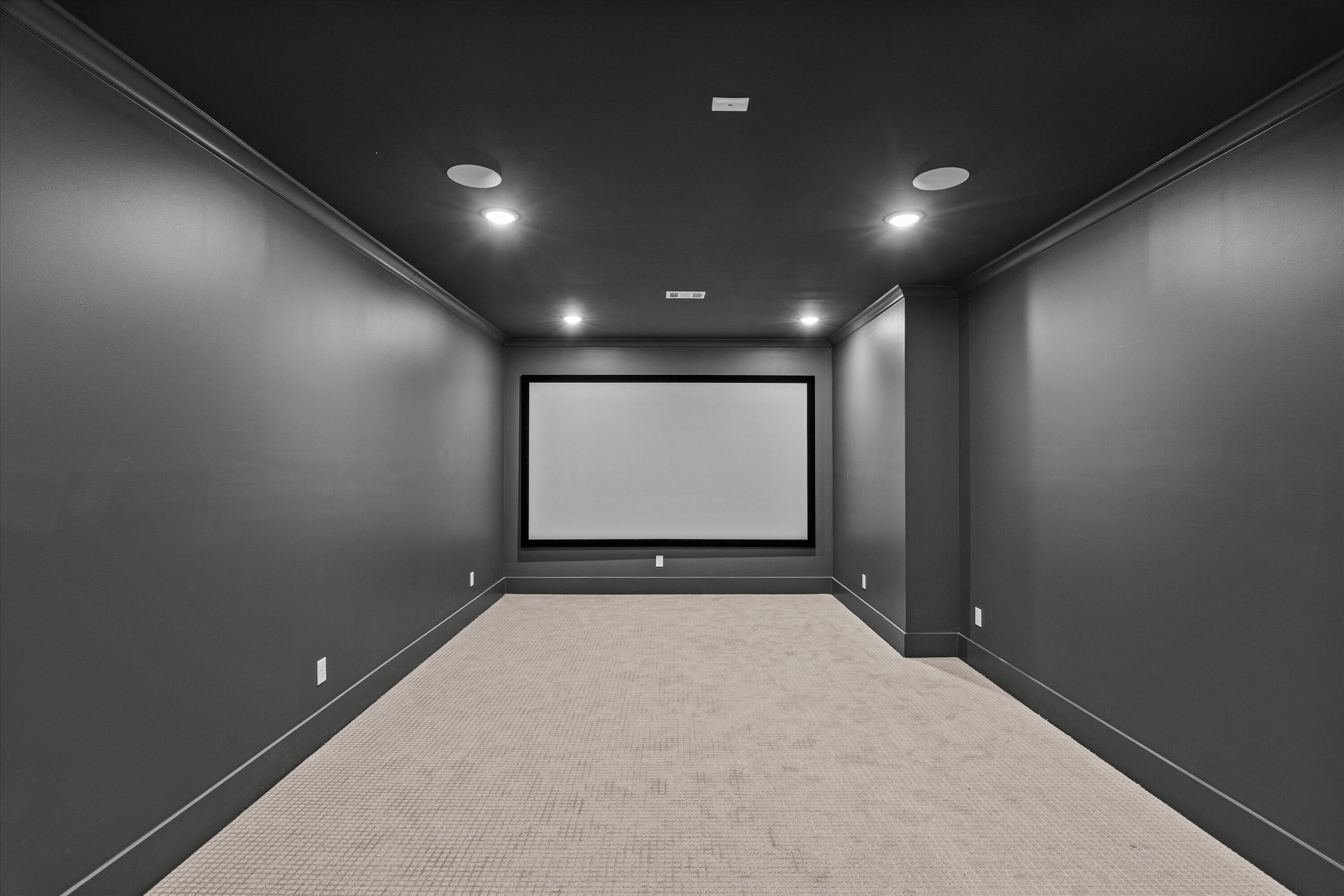 723 CAMPANA Drive