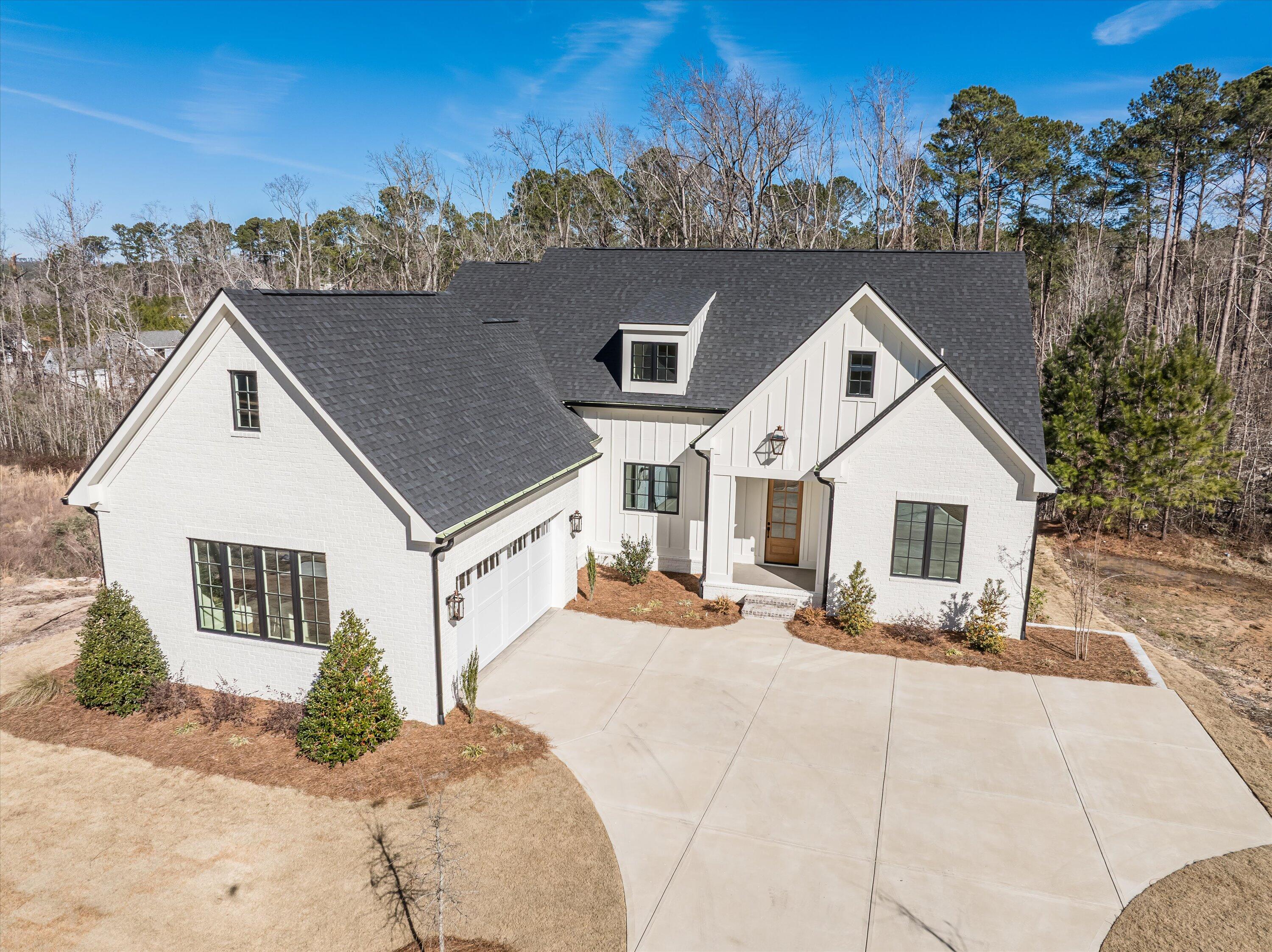 723 CAMPANA Drive