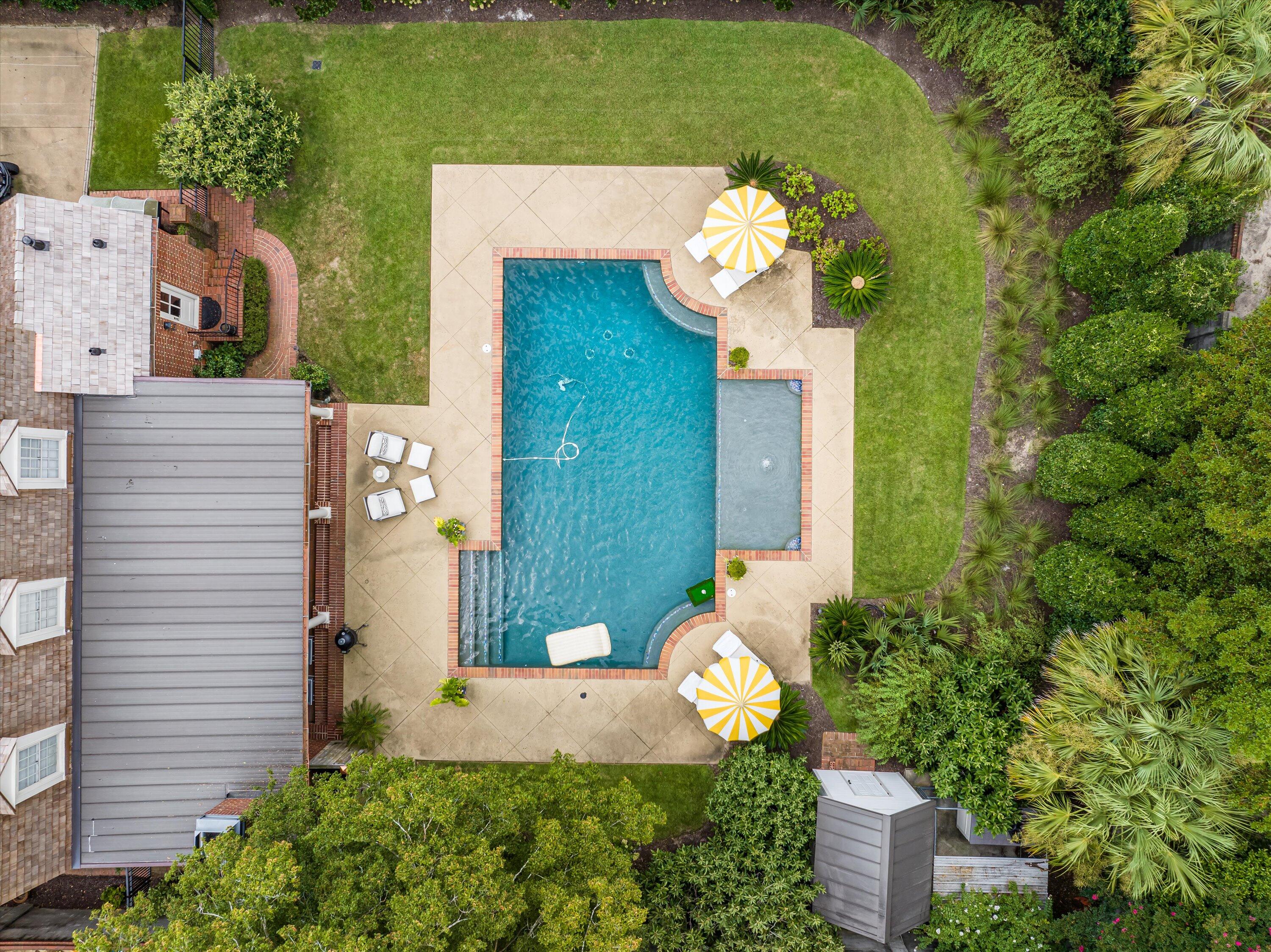 2807 PEACHTREE Place