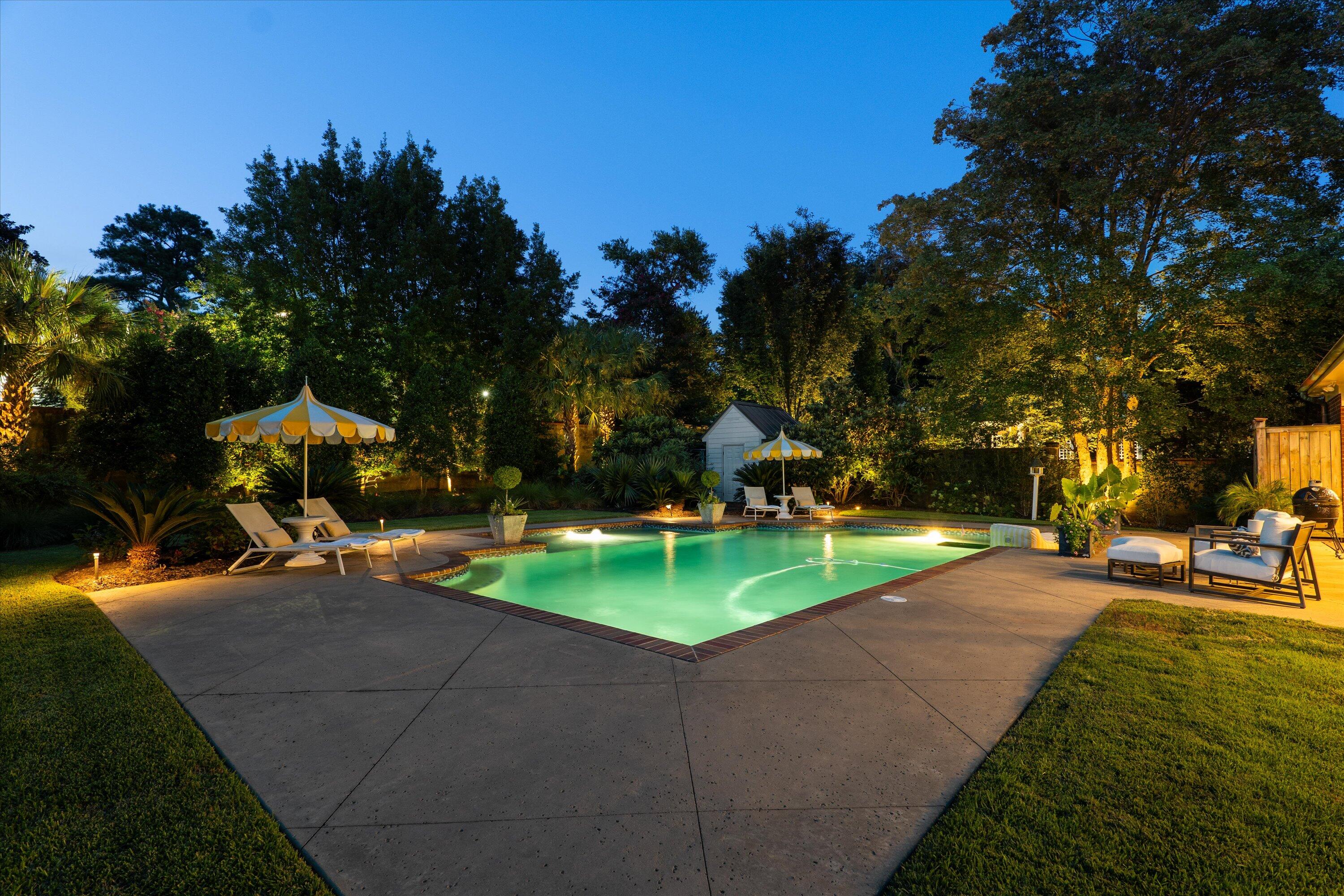 2807 PEACHTREE Place