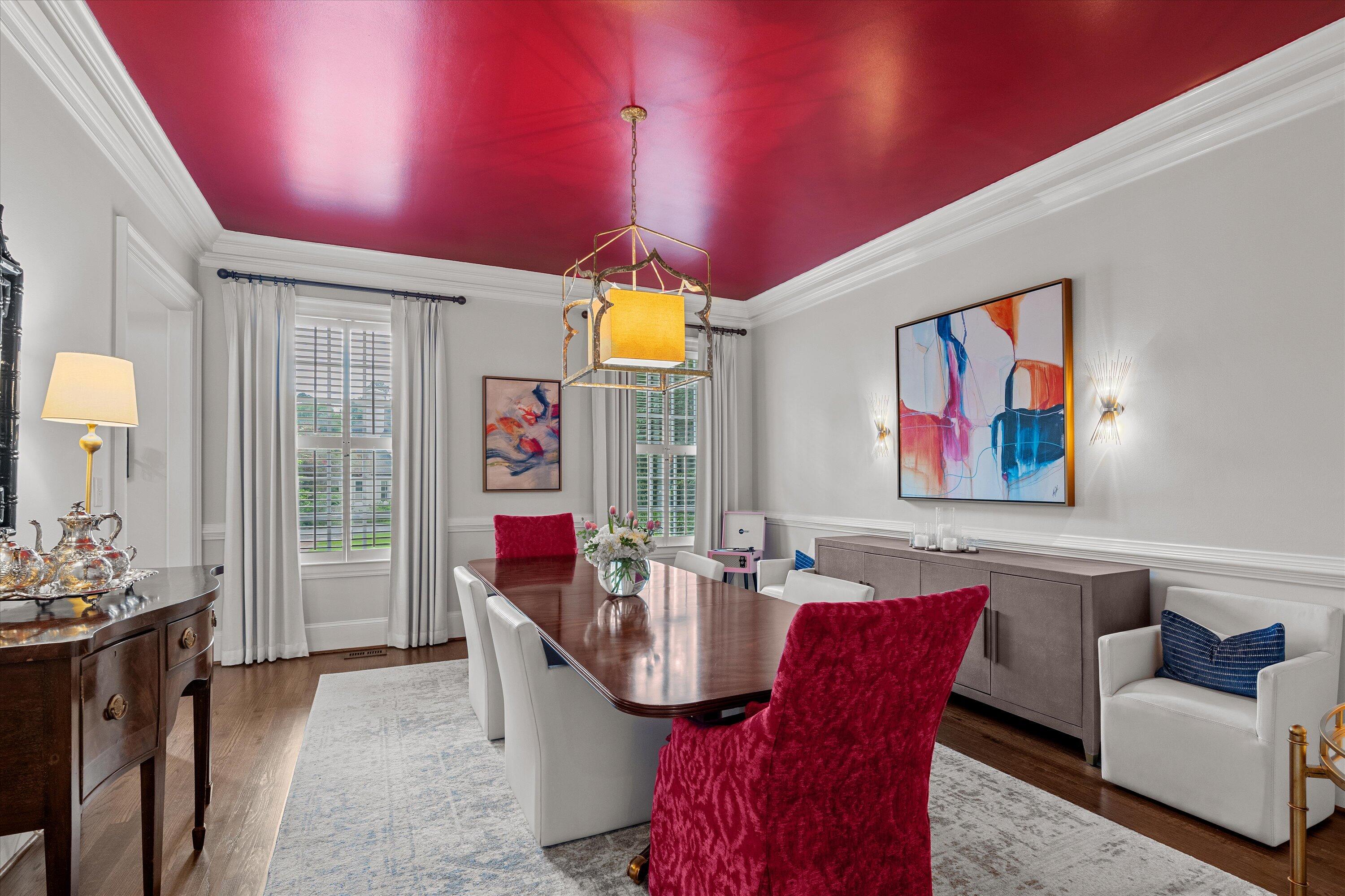 2807 PEACHTREE Place