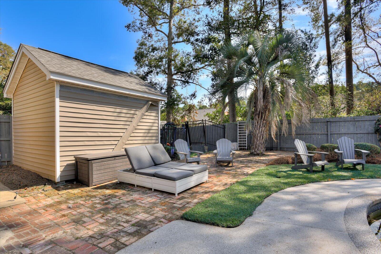 3406 KERRY Place
