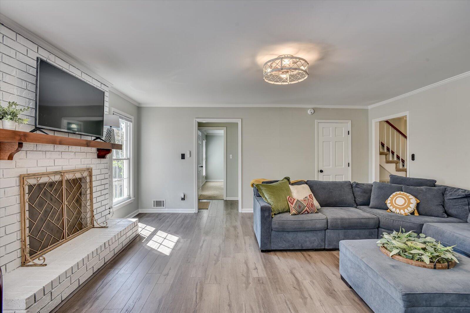 3406 KERRY Place