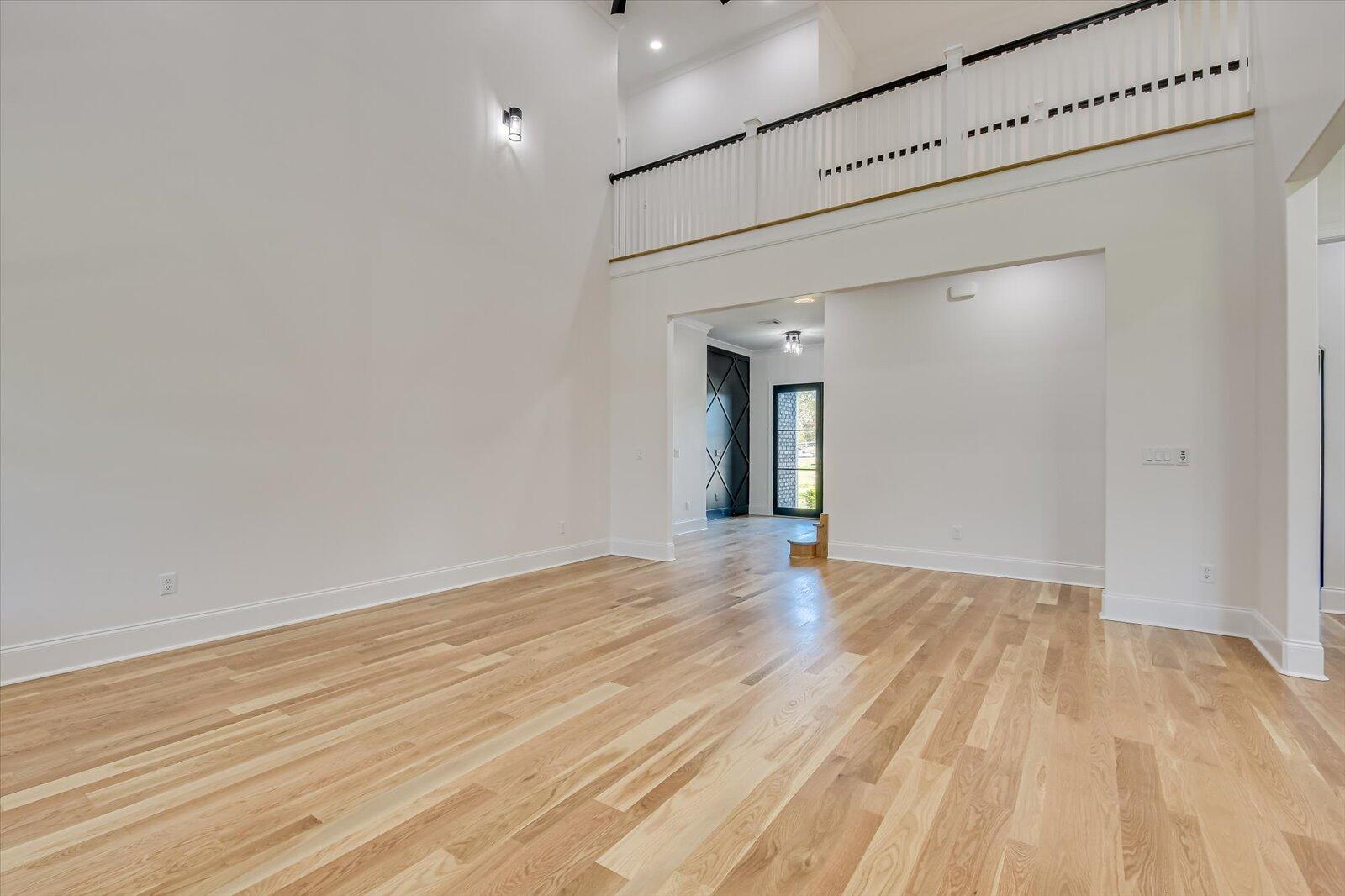 3761 KNOB HILL FARM Road