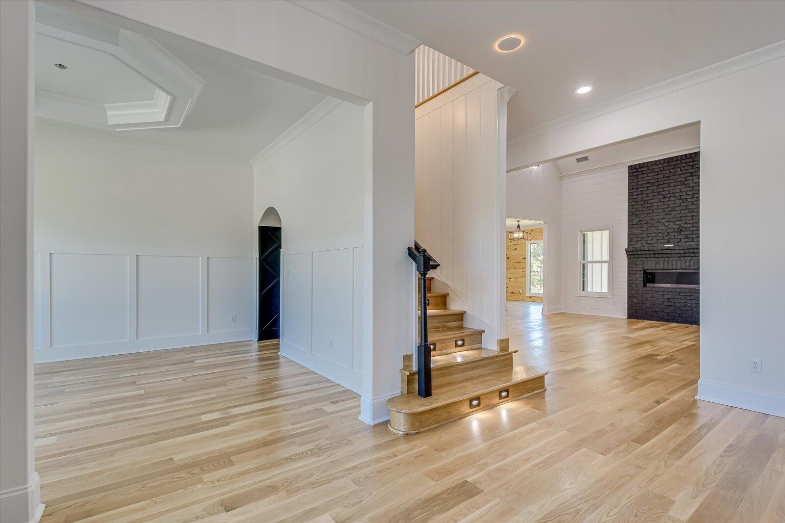 3761 KNOB HILL FARM Road