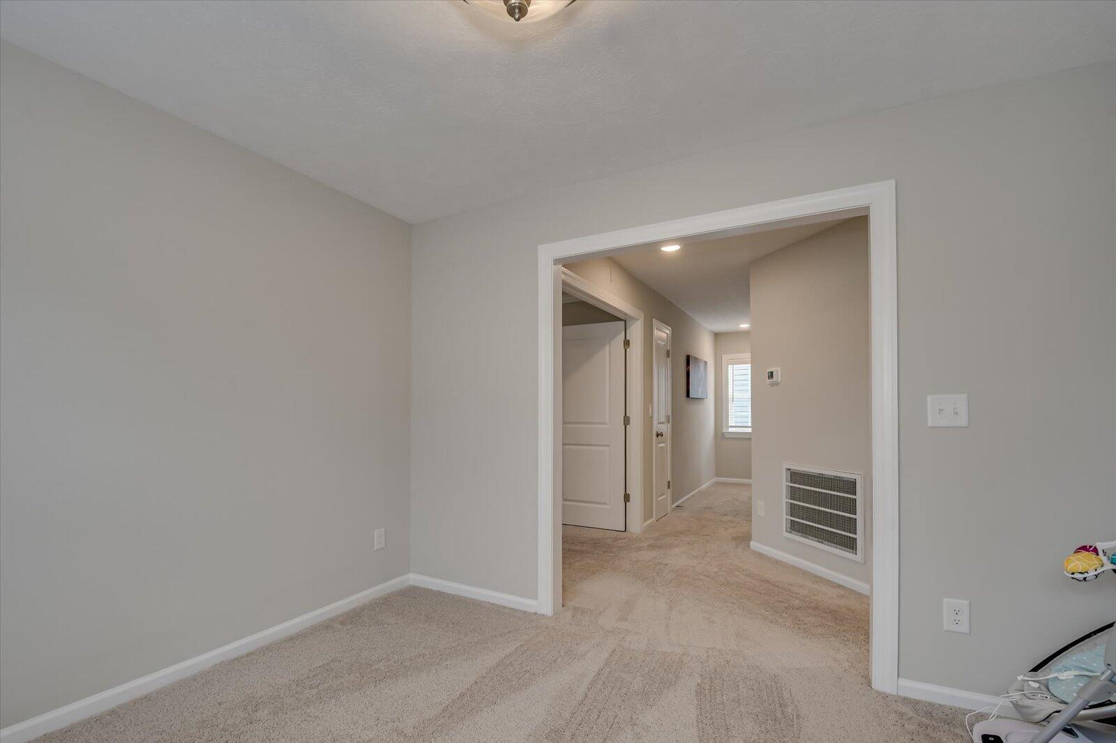 3136 WAYNE Drive