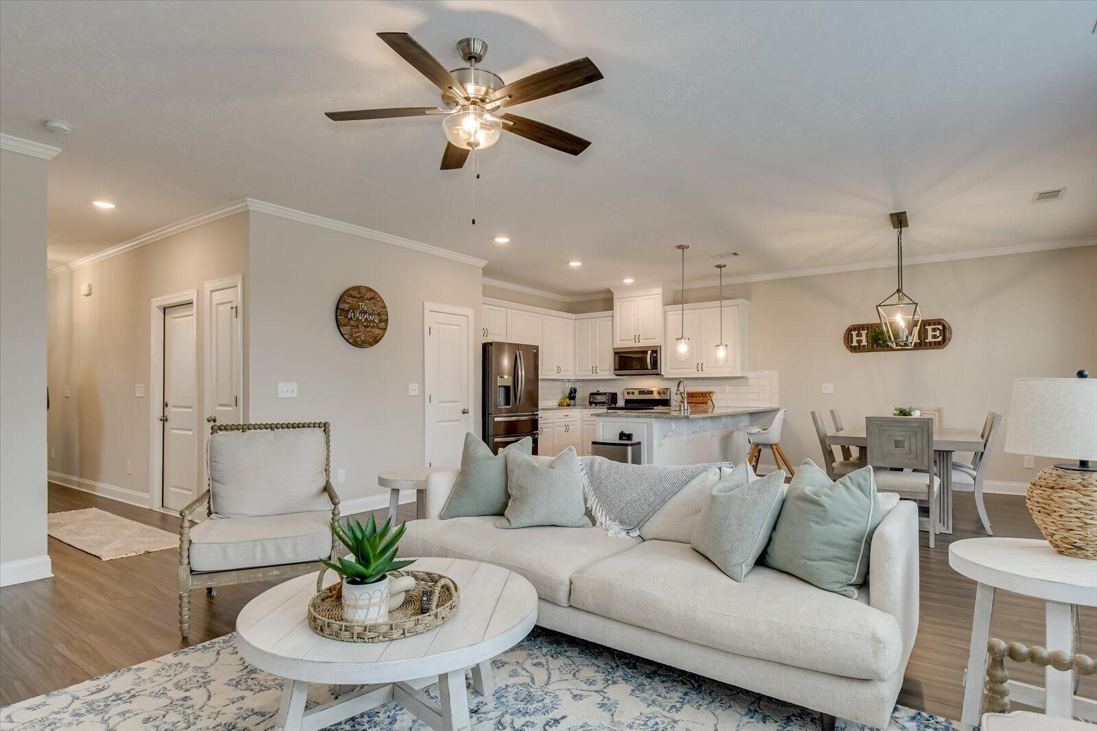 3136 WAYNE Drive
