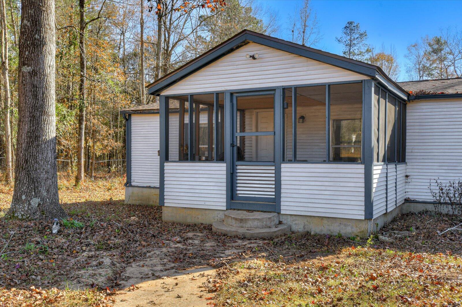 2530 PINE NEEDLE Road