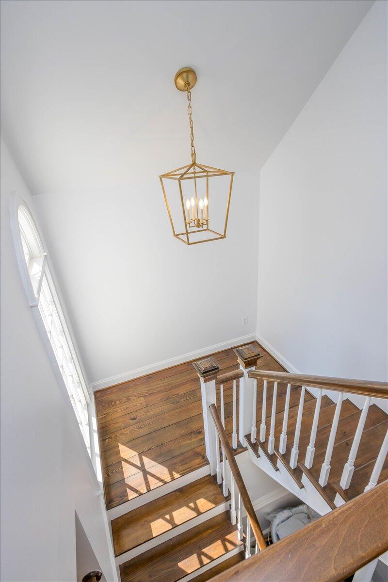 747 RAVENEL Road