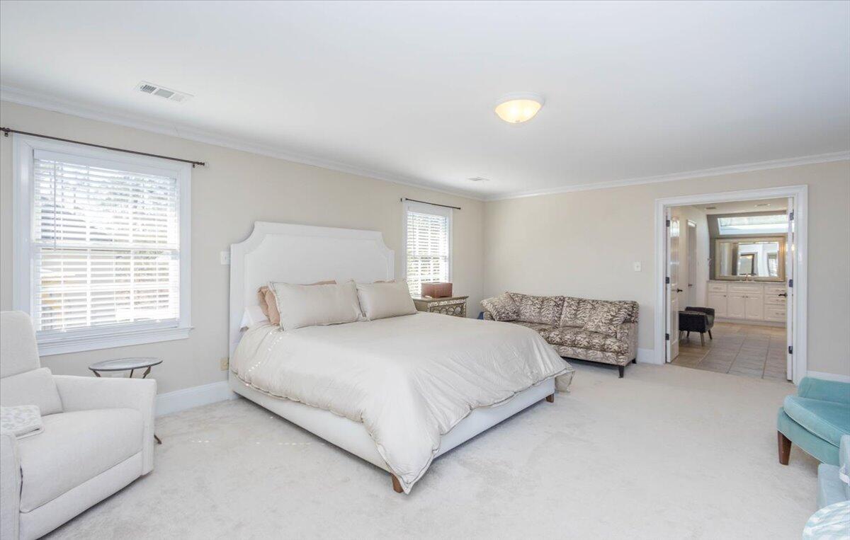 747 RAVENEL Road